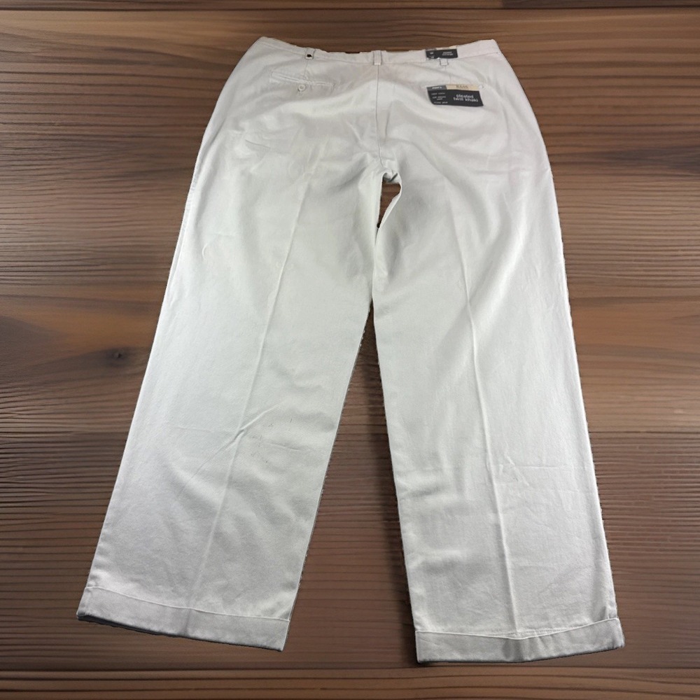 GH Bass Pleated Twill Khakis Mens 40x32 Beige Cuffed Pants Slacks Chino NWD READ